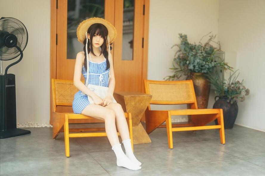 迷之呆梨免费作品：cosplay合集，陪你一起童话 - 瑟涩枕
