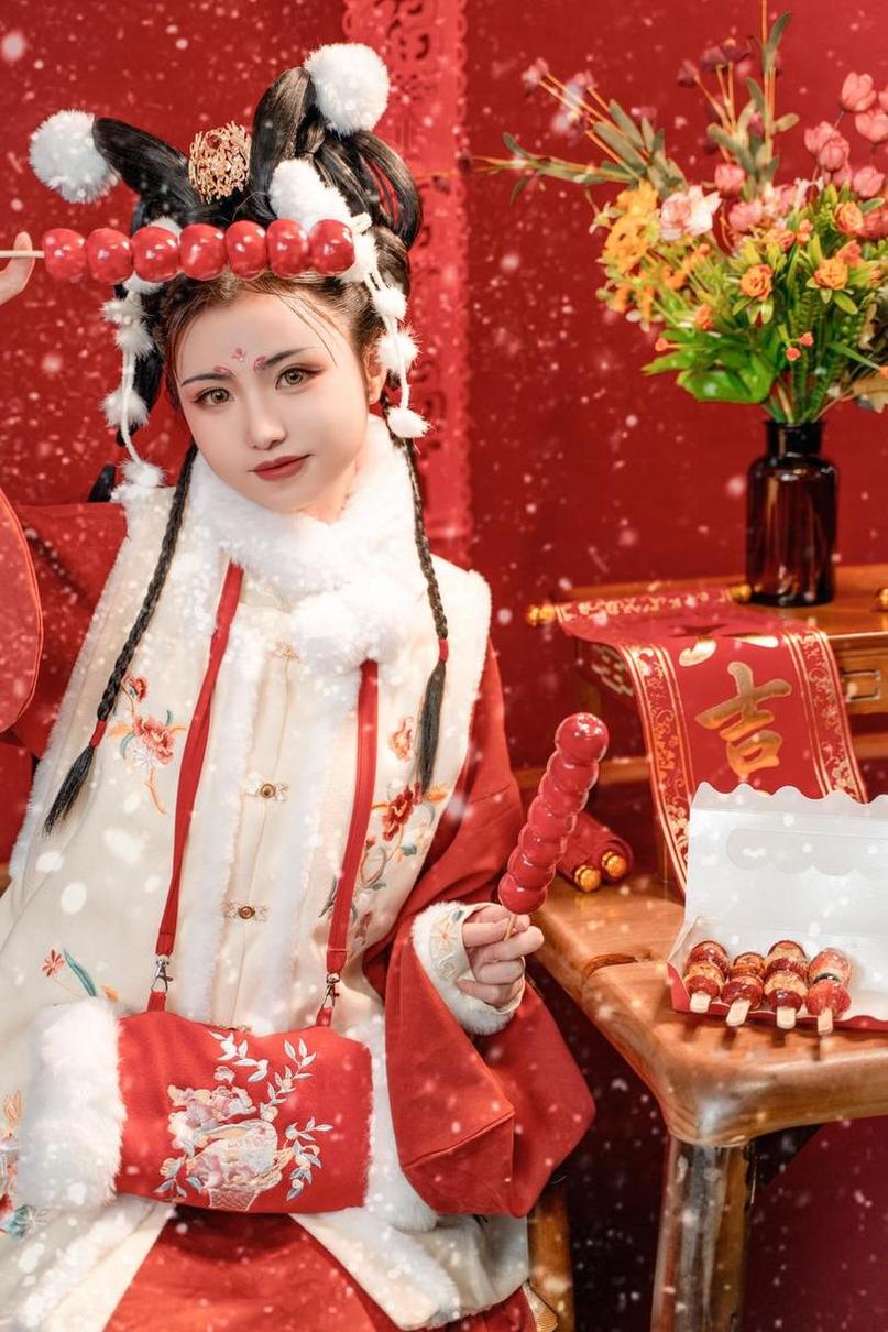 一次解锁所有美图？喵小吉插件尾巴花絮图包分享